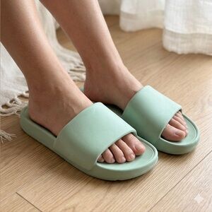 Lululemon RestFell Women's Slides Mint Color